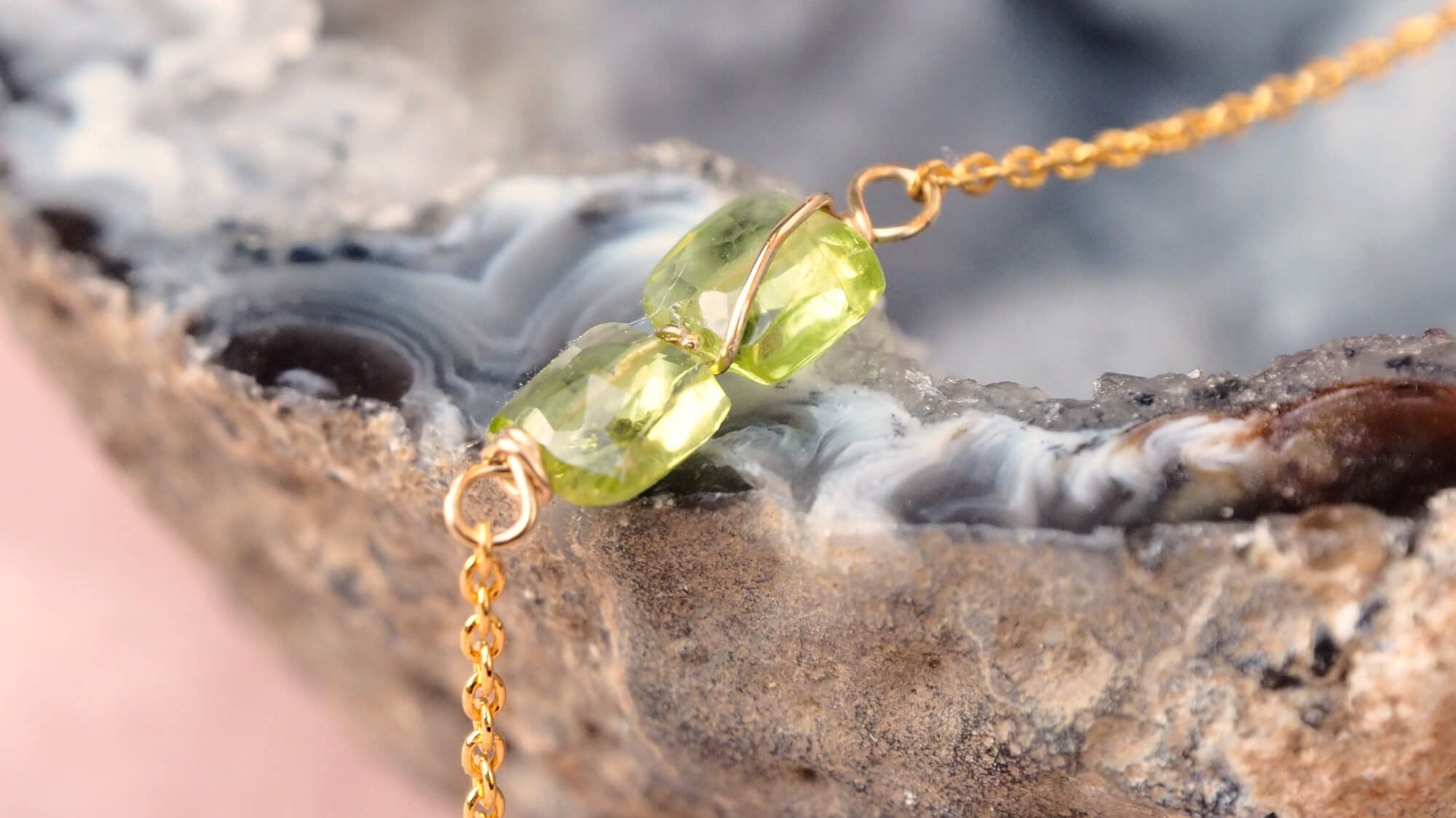 Wat is peridoot en wat is de spirituele betekenis ervan?