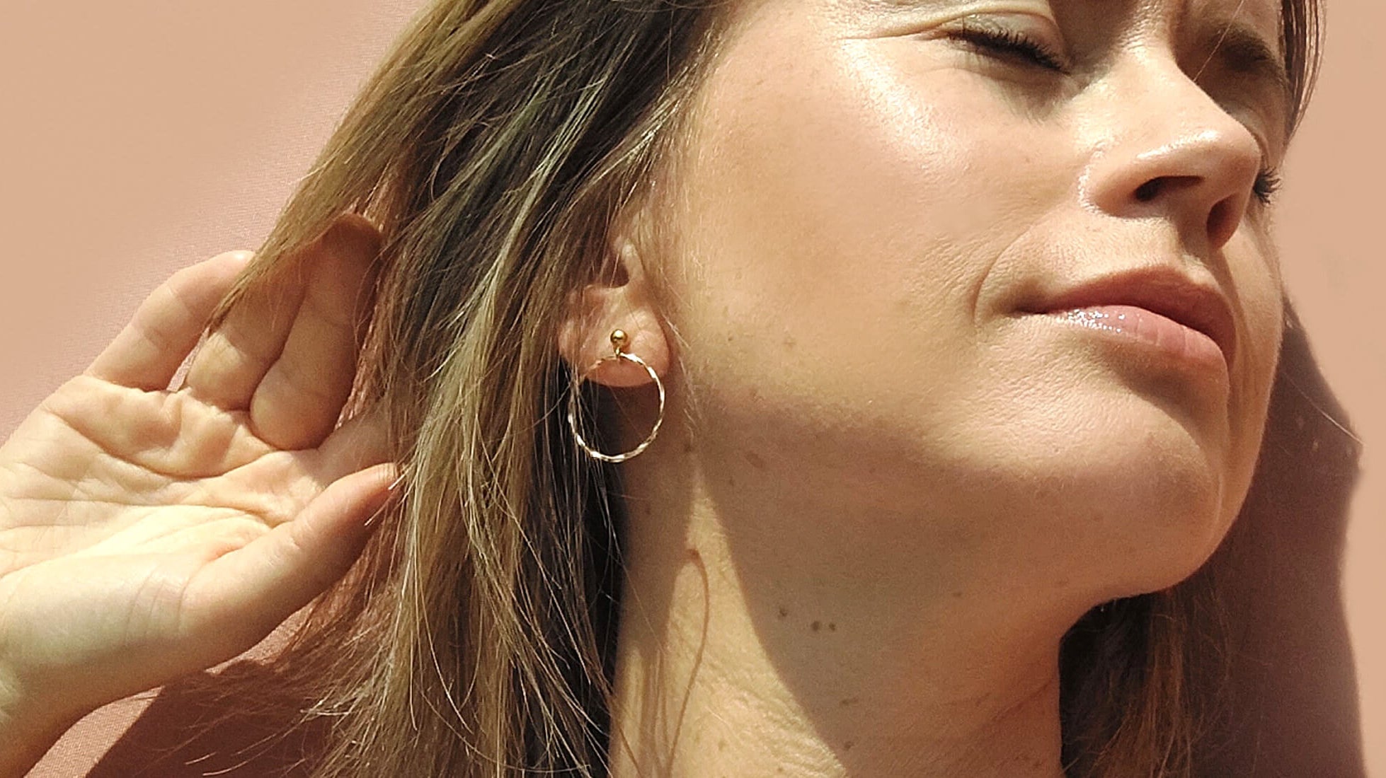 Hoe zorg je voor het onderhoud van verguld sterling zilveren sieraden en wat is het verschil tussen verguld sterling zilver en gold filled sieraden?