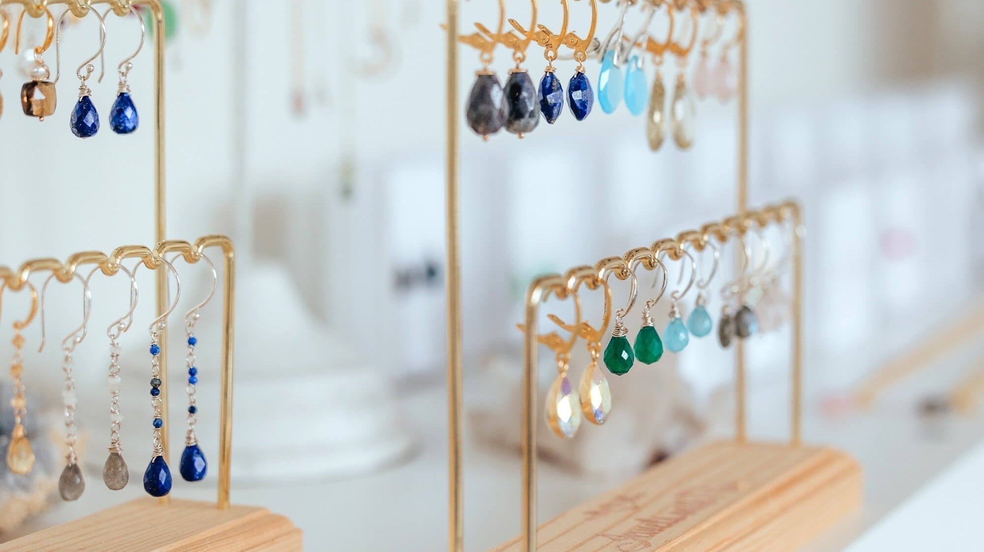 Het verschil tussen gold plated, gold filled en gouden sieraden