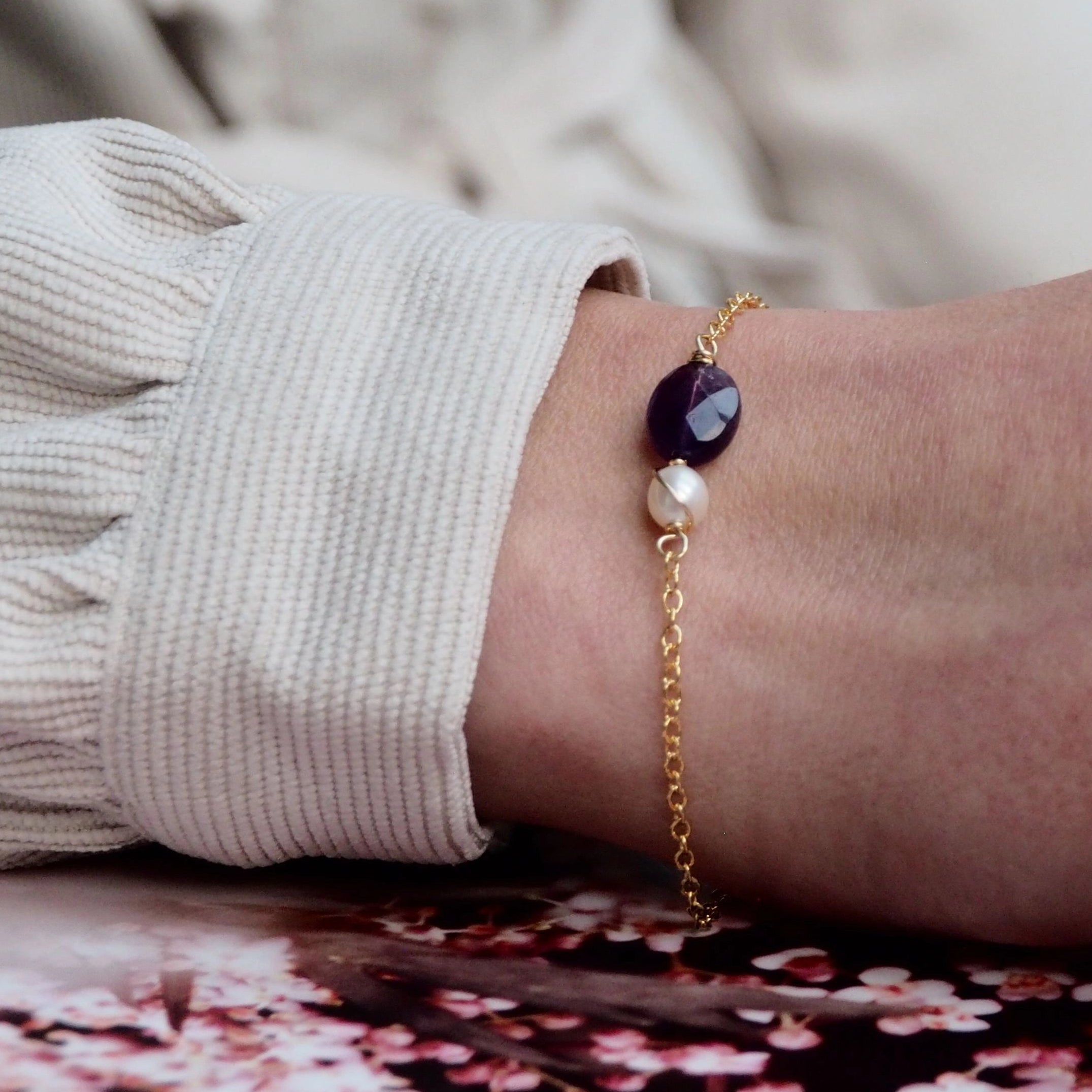 Armband edelsteen amethist, geboortesteen van februari