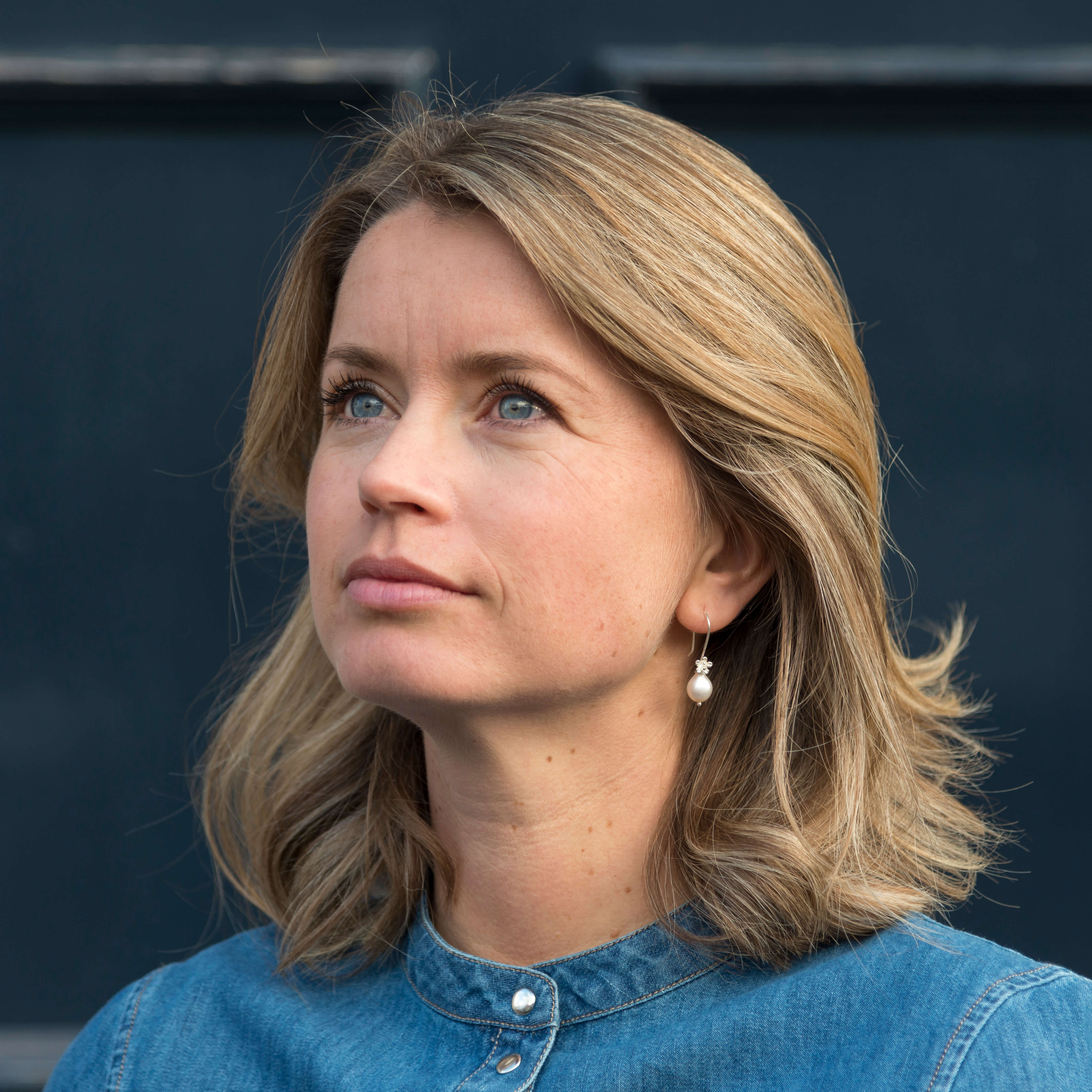 Bijzondere bloemoorbellen zoetwaterparels Oorbellen - Jewels with Flair