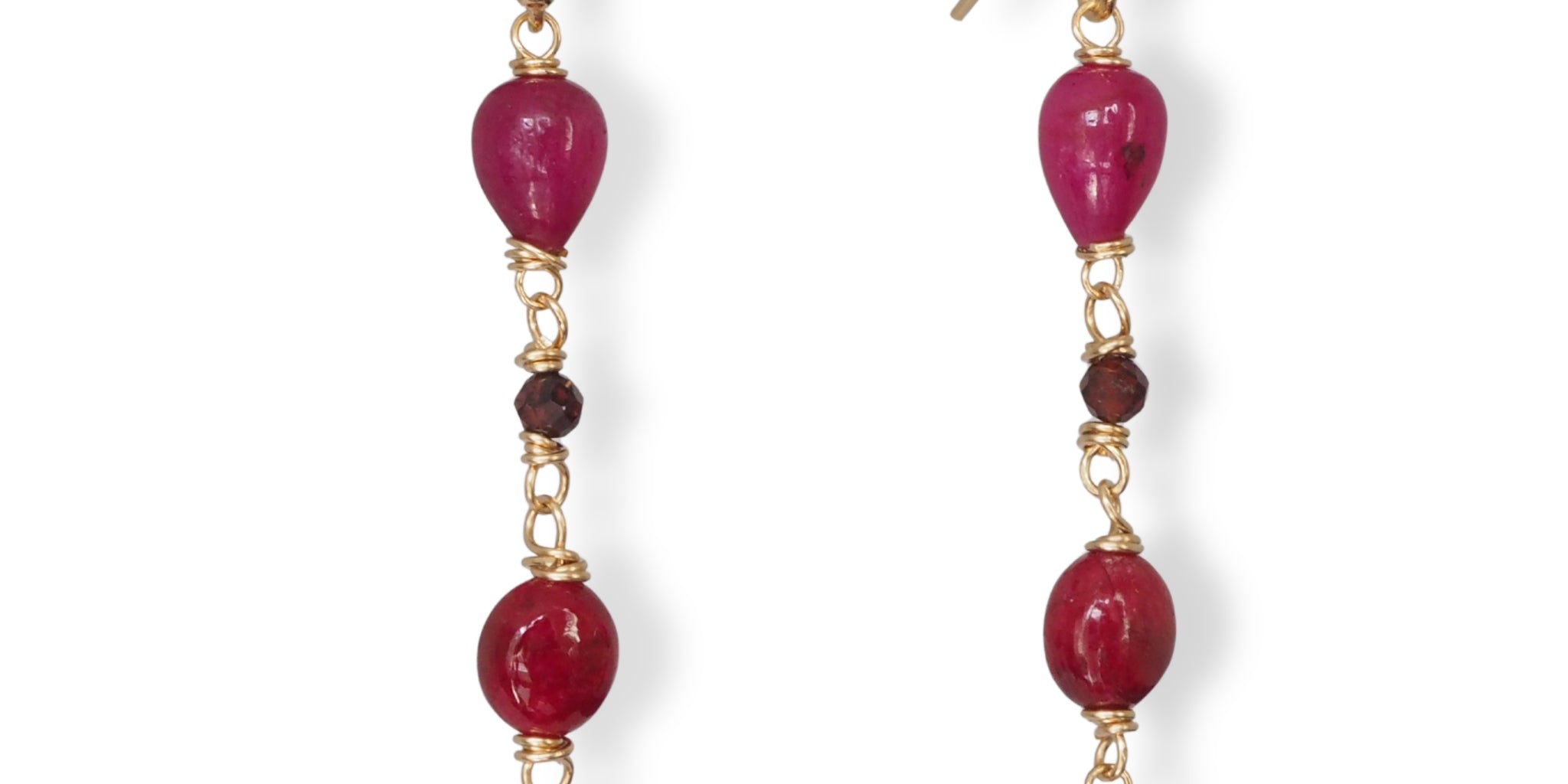 Lange oorbellen met edelsteen robijn en granaat in gold filled