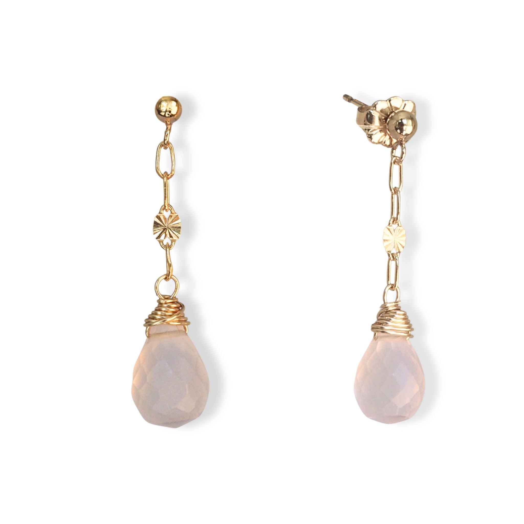 Maxima oorbellen met rozenkwarts druppels, de steen van de liefde én van de geboortemaand oktober.