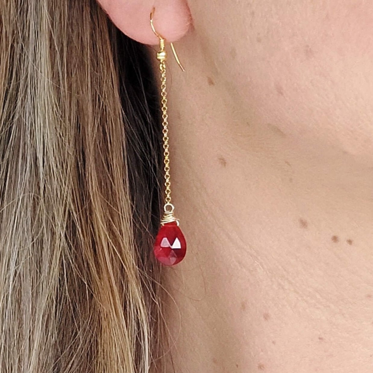 Maxima oorbellen rode druppels