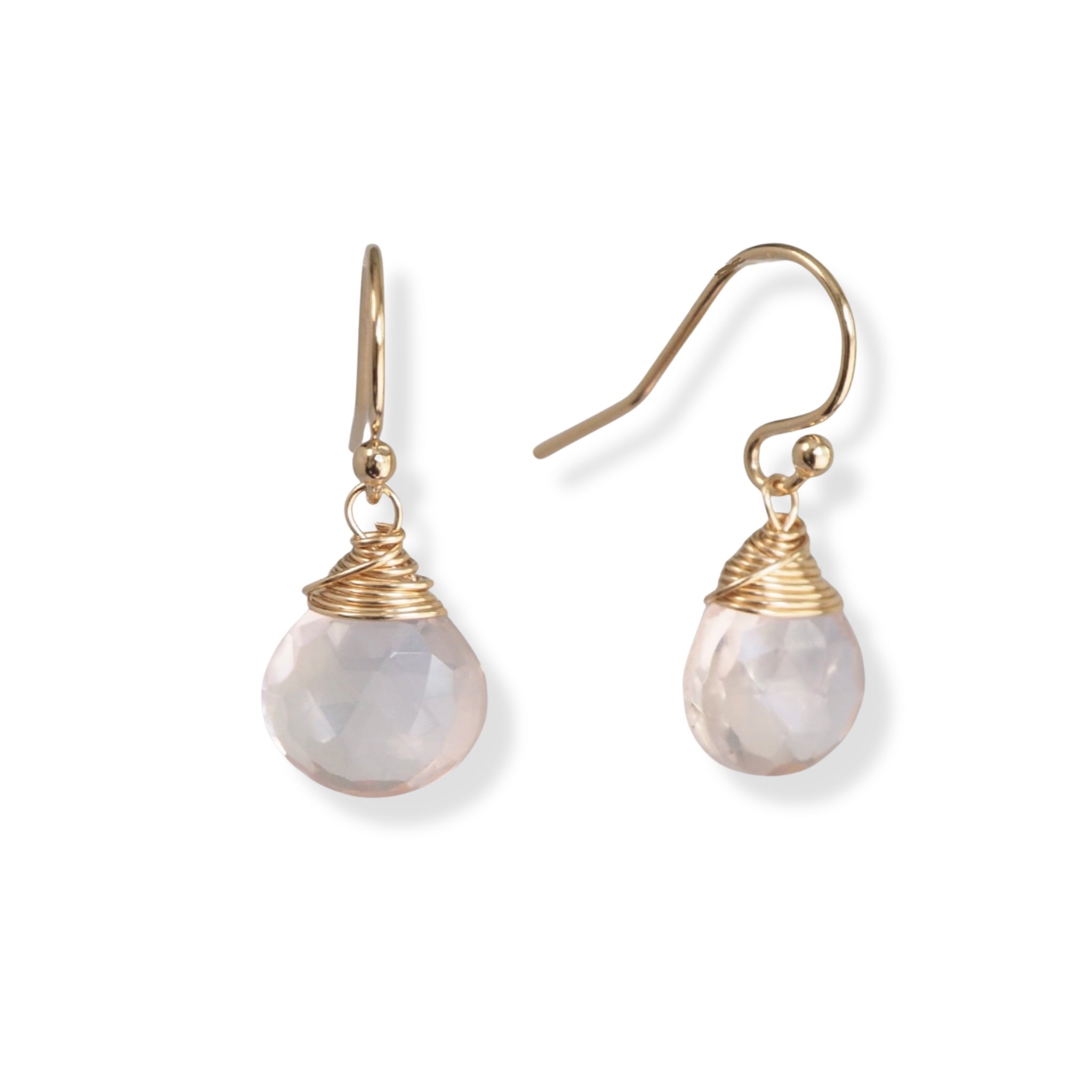 Oorbellen rozenkwarts briolettes in gold filled, de steen van de liefde
