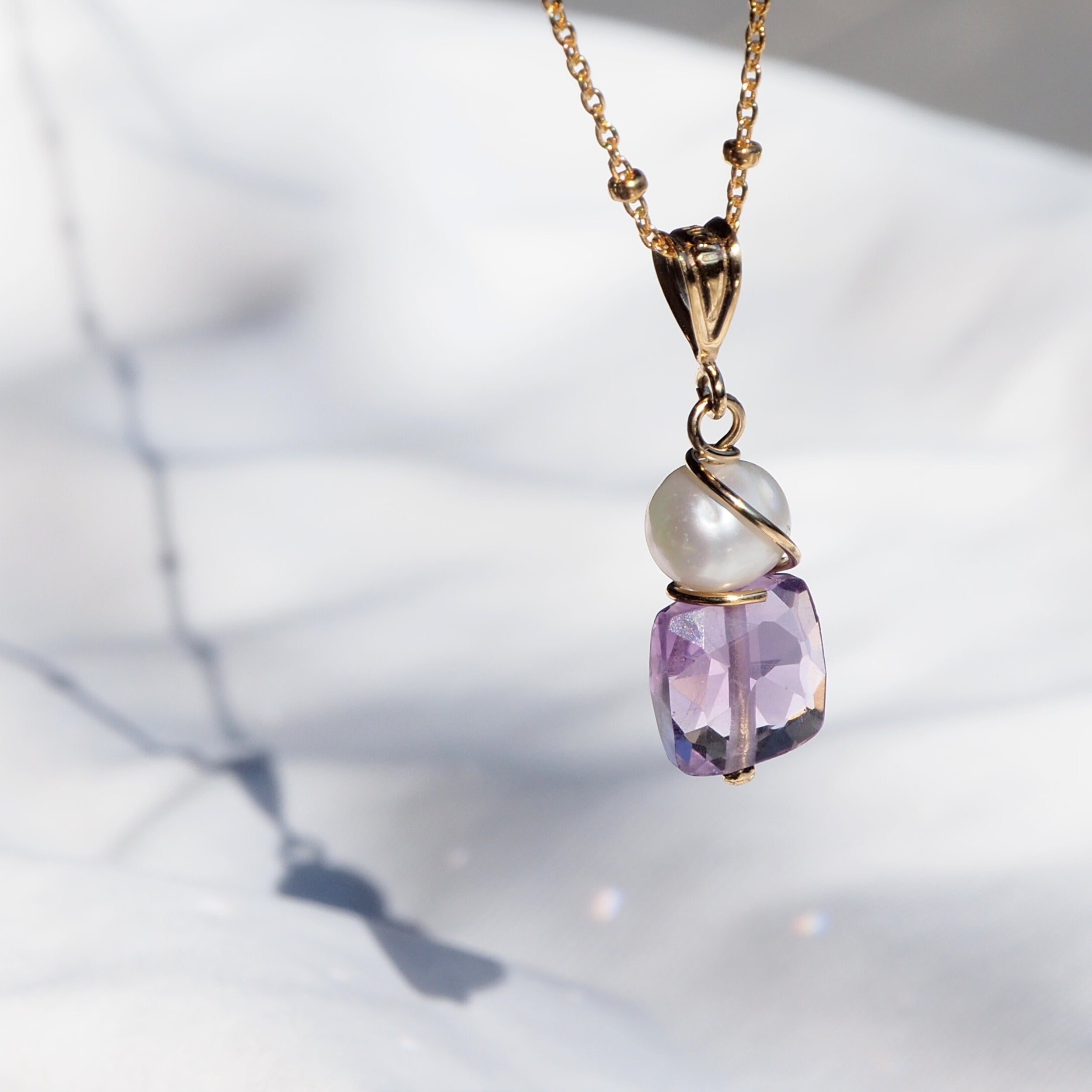 Handgemaakte Amethist Halsketting met Zoetwaterparels Oorbellen - Jewels with Flair