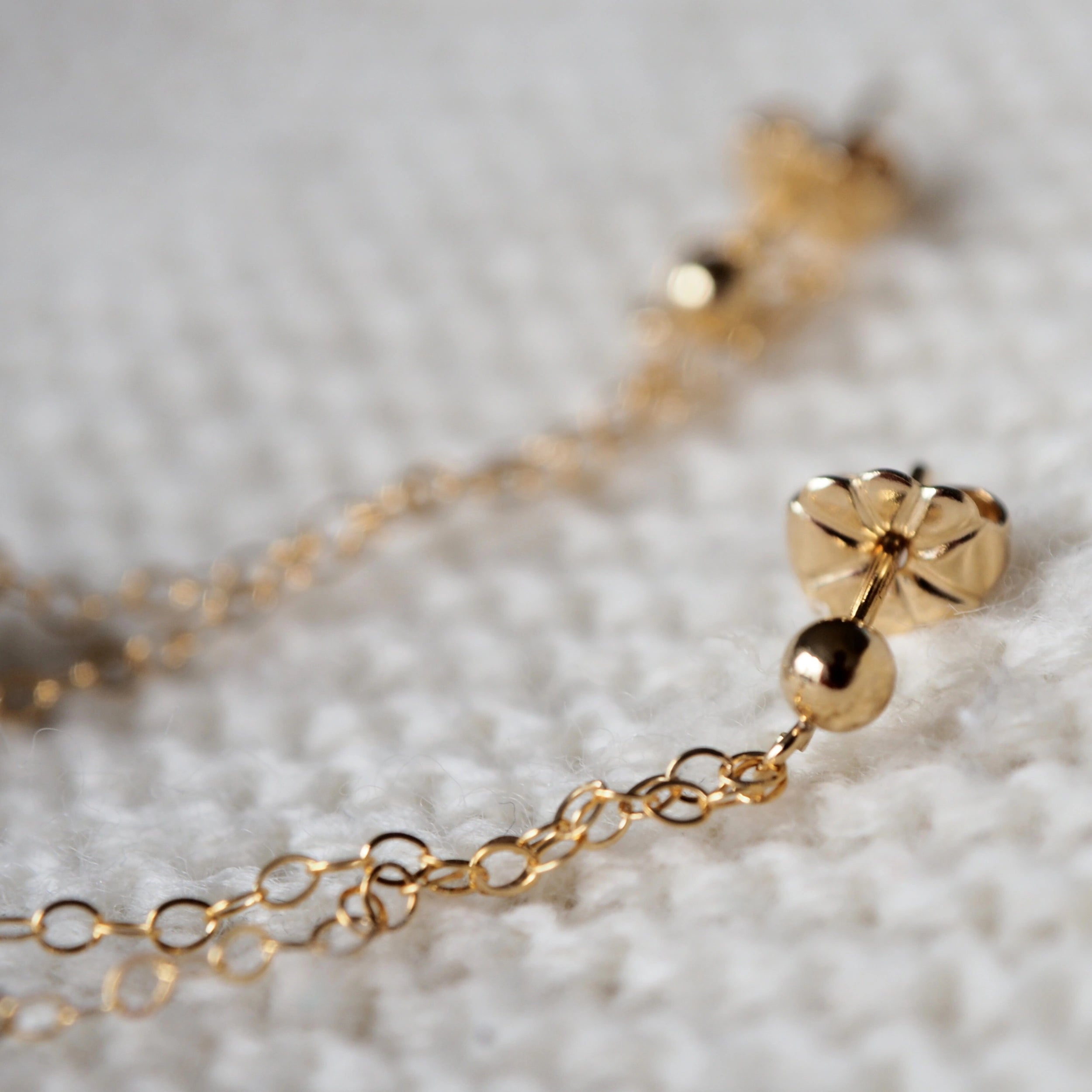 Sierlijke oorbellen met glasparels - Jewels with Flair