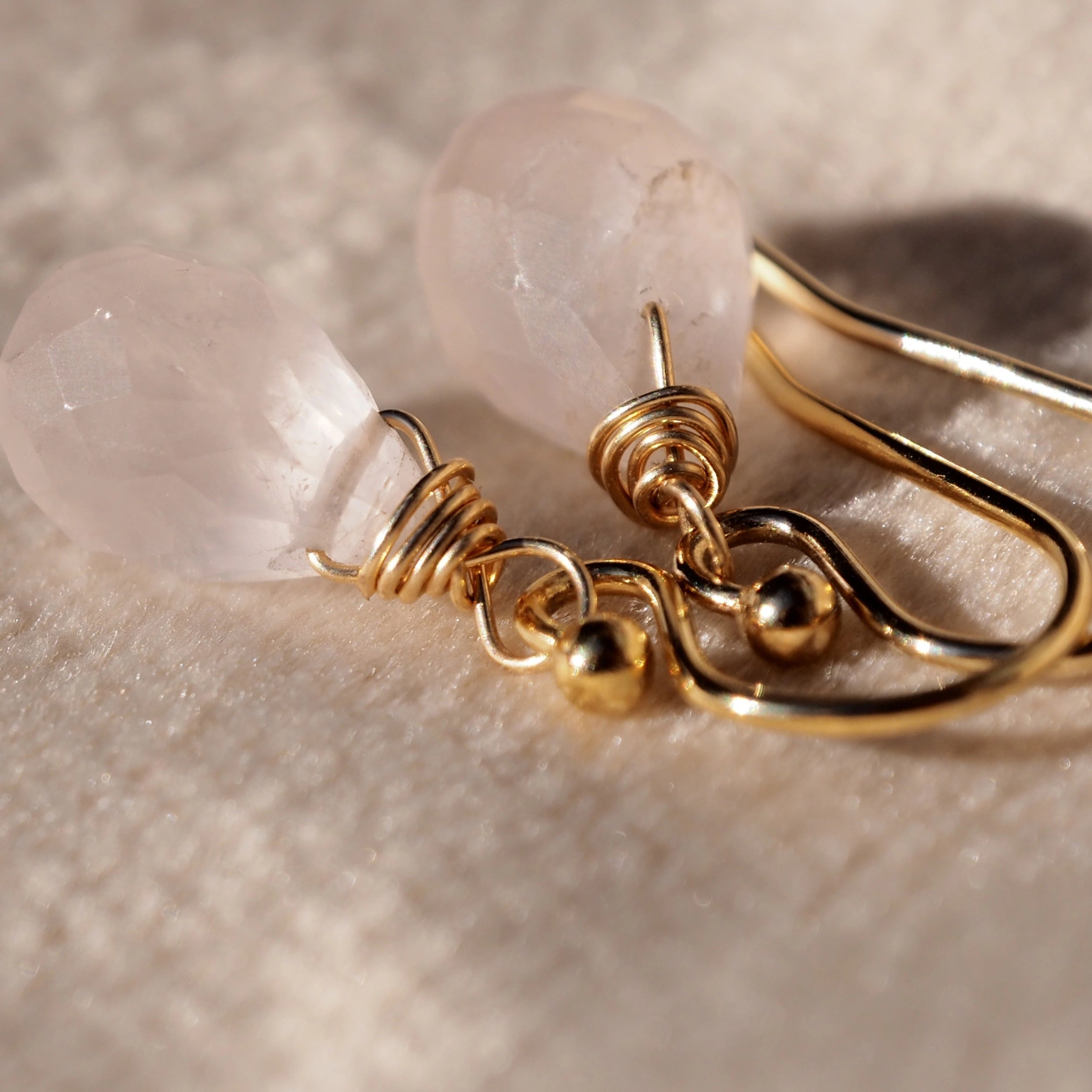 oorbellen druppels edelsteen rozenkwarts