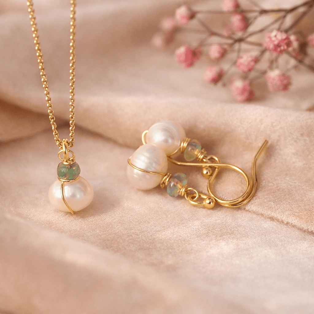 sieradenset parels en opaal