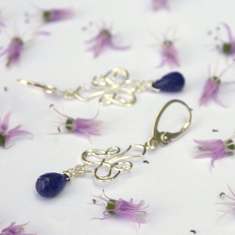 Sierlijke oorbellen lapis lazuli  - Jewels with Flair