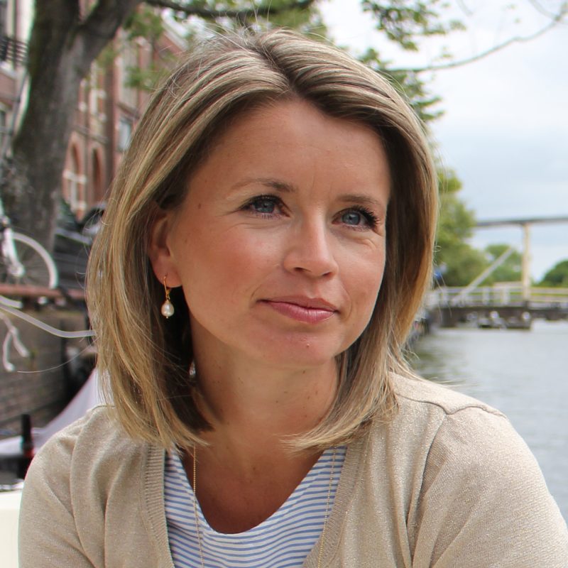 Oorbellen zoetwaterparel druppels xs - Jewels with Flair