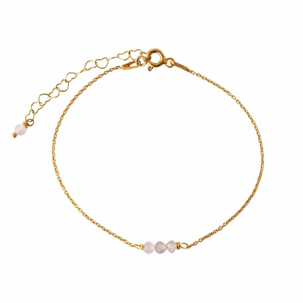 Minimalistische armband met rozenkwarts en hartjes