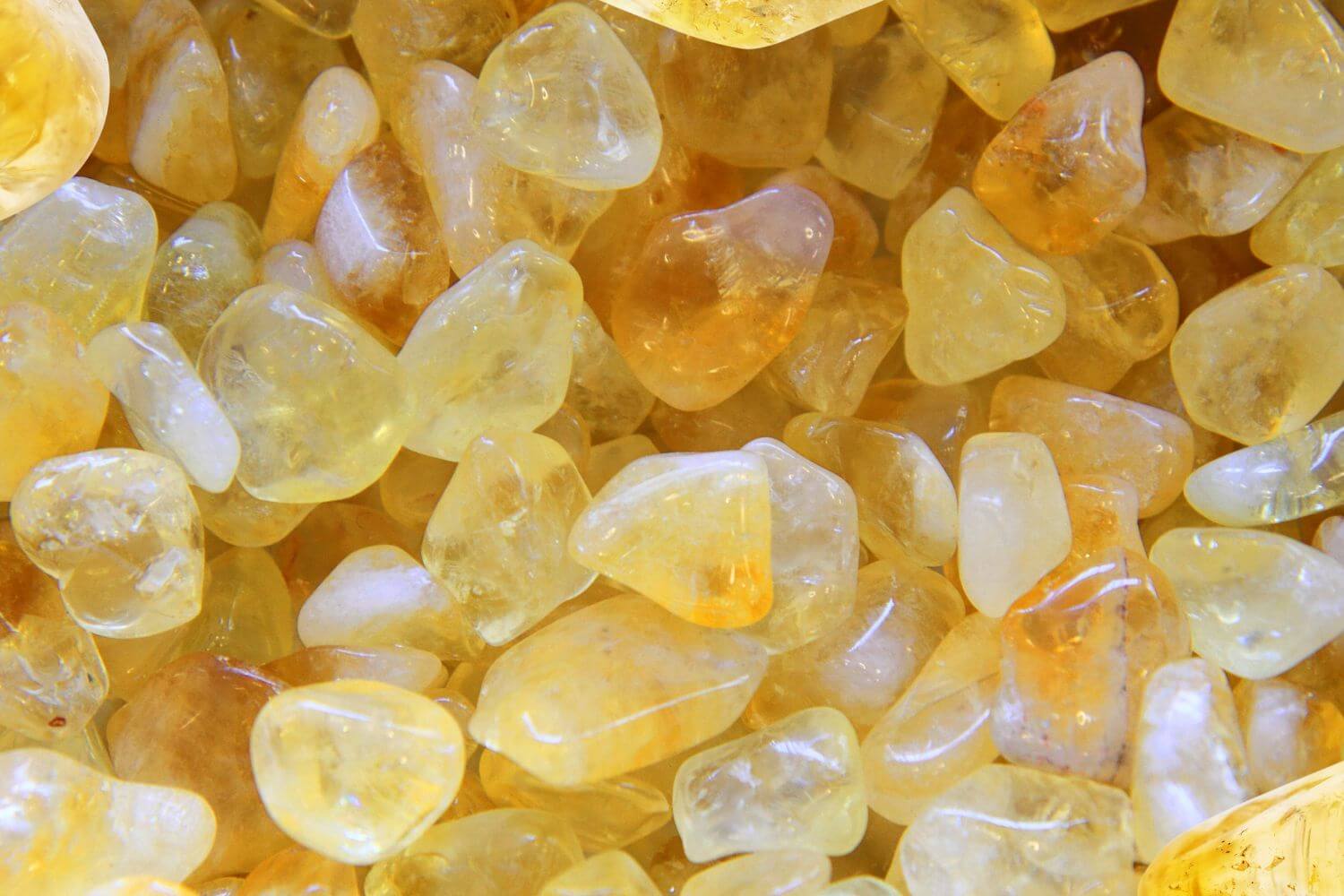 citrien in handgemaakte sieraden, geboortesteen van november