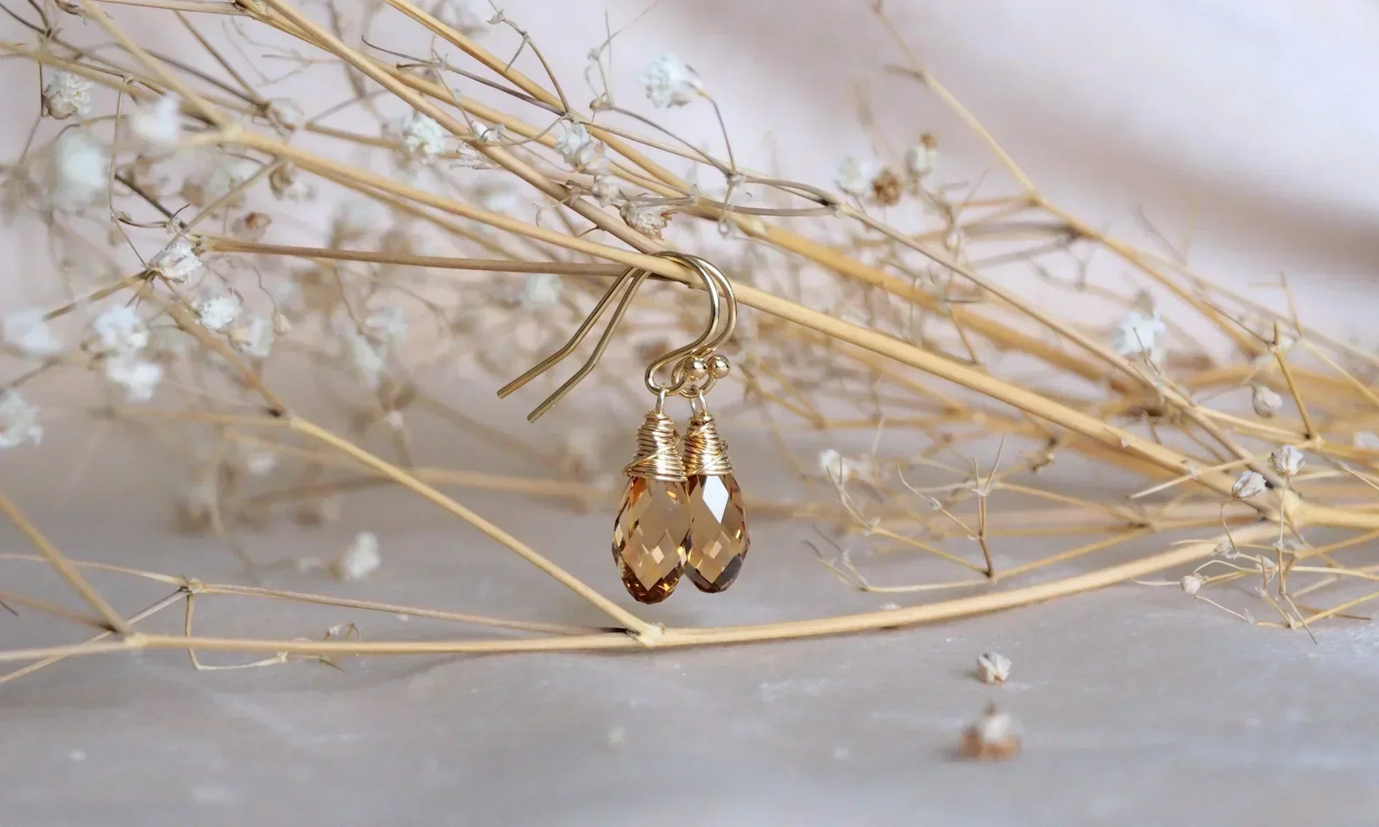 Wat zijn gold filled oorbellen? Voordelen en onderhoud uitgelegd