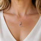 Halsketting met maan bedel e edelsteen lapis lazuli