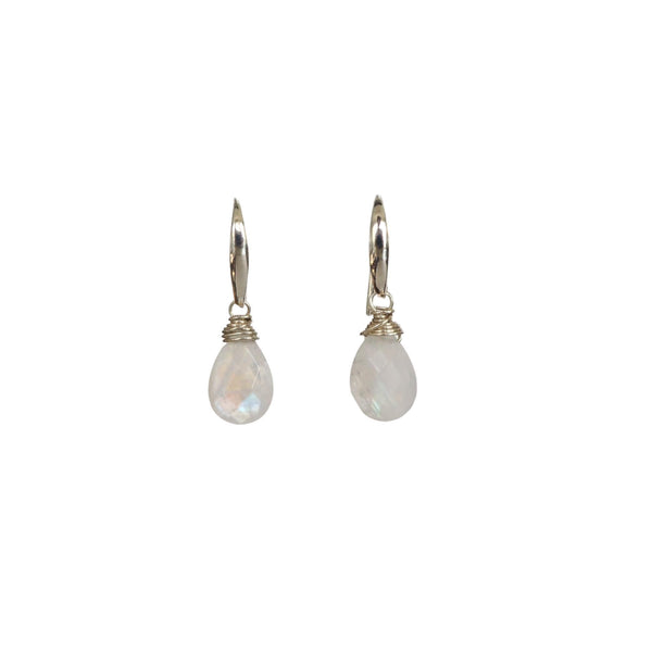 Minimalistische oorbellen met maansteen briolettes in sterling zilver (925) van Jewels with Flair